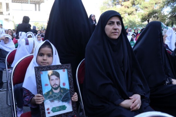 جشن شکوفه‌ها در خرم آباد