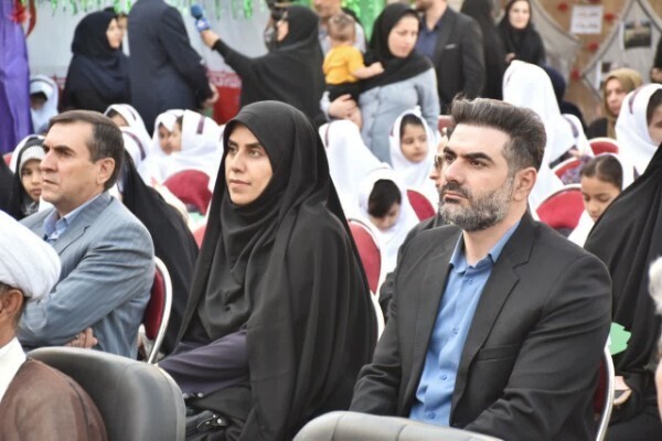 جشن شکوفه‌ها در خرم آباد