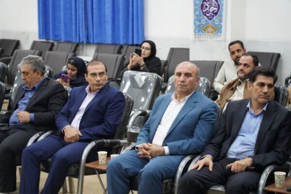 دیدار وزیر نیرو با نماینده ولی‌فقیه در لرستان