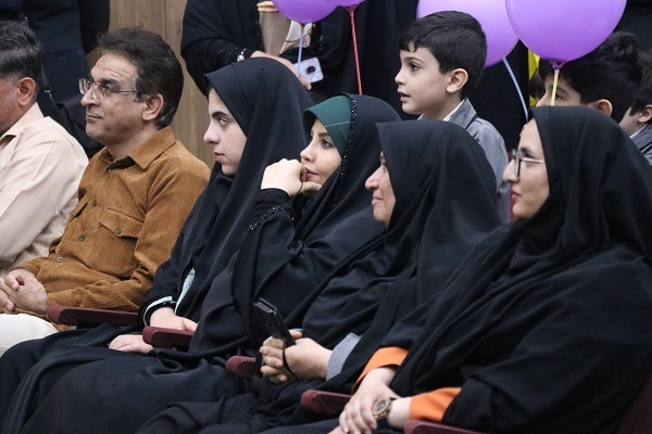 جشن غنچه ها در خرم آباد