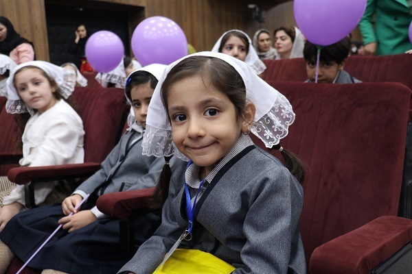 جشن غنچه ها در خرم آباد