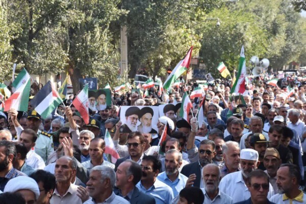 مراسم وداع با پیکر شهید «غلامرضا جمشیدی» در خرم‌آباد