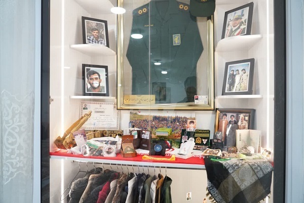 دیدار اعضای شورای فرهنگ عمومی لرستان با خاناده شهدای جنگ 12 روزه