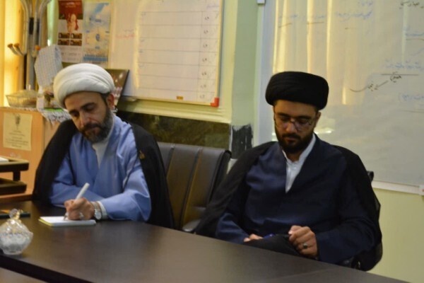 عکس | نشست فعالان و تشکل‌های عرصه نوجوانی خرم‌آباد