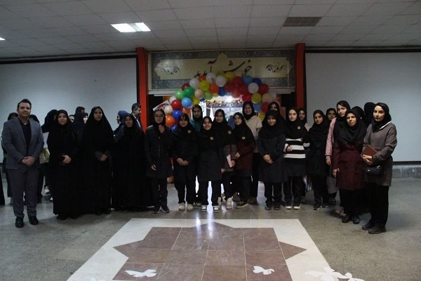 نمایشگاه کتاب خرم‌آباد افتتاح شد