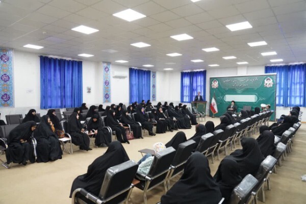 نشست خواهران مطالبه‌گر خرم‌آباد