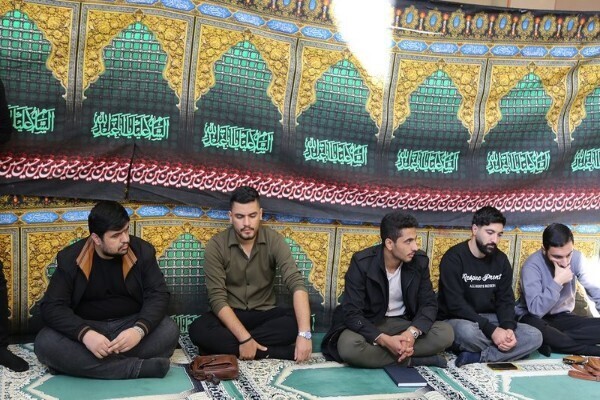 تشییع پیکر شهید گمنام در دانشگاه لرستان