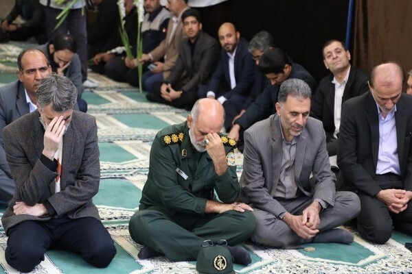 تشییع پیکر شهید گمنام در دانشگاه لرستان