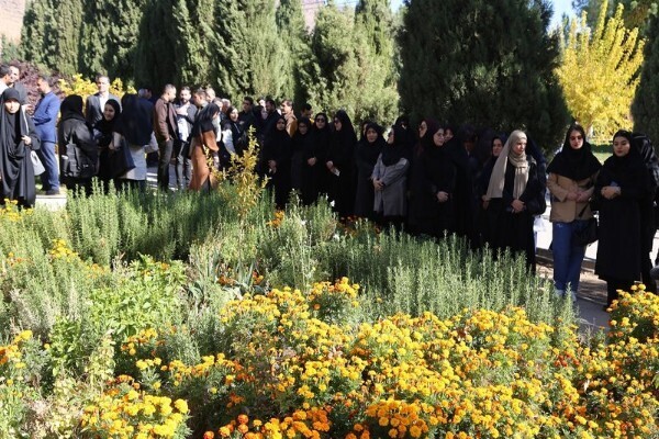 تشییع پیکر شهید گمنام در دانشگاه لرستان