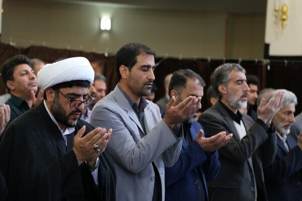 تشییع پیکر شهید گمنام در دانشگاه لرستان