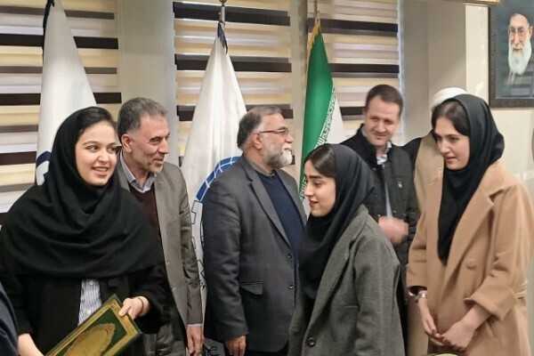 آیین اختتاميه چهاردهمین دوره مسابقات مناظره دانشجویان لرستان برگزار شد