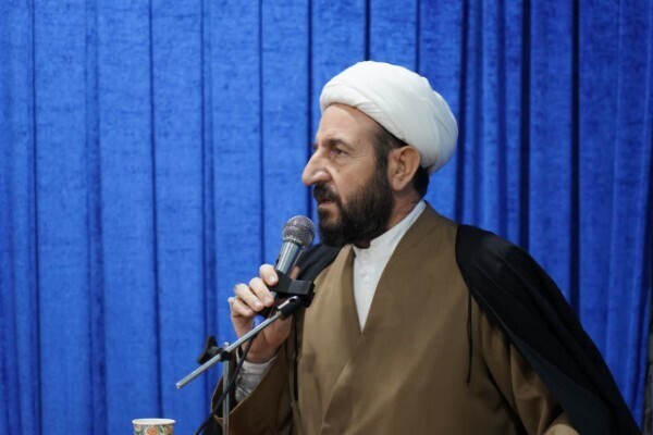 اجتماع طلاب و روحانیون لرستان در محکومیت هتک‌کنندگان قرآن کریم، مرجعیت دینی و ولایت فقیه