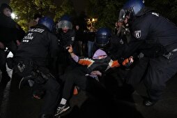 Berlin'de polis, Filistin'e destek gösterisine sert müdahalede bulundu