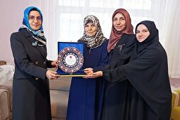 Türkiye'nin ilk Kur'an kursu öğreticisine vefa