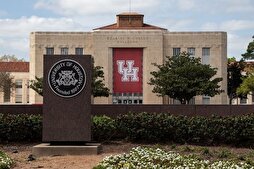 Houston Üniversitesi Müslüman öğrencileri, Kur’an-ı Kerim’e yapılan saygısızlığa karşı harekete geçilmesi çağrısında bulundu