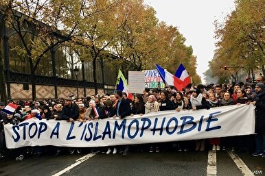 Fransa'da İslam düşmanlığına karşı gösteriler düzenlendi