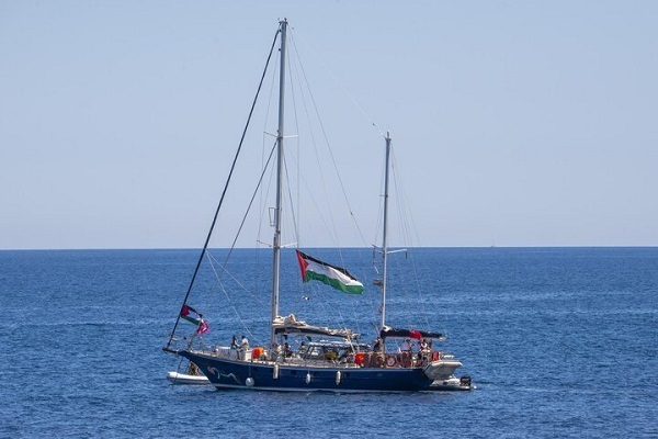 Siyonist rejimden Madleen gemisine müdahale +Video