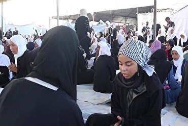 Mülteci çadırları: Savaştaki yetim çocukların Kur’ani sığınağı