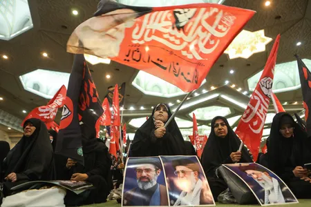 مراسم بزرگداشت چهلمین روز تدفین «آقای شهید ایران»
