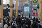 پرچم خون‌خواهی رهبر شهید بر فراز مساجد برافراشته است